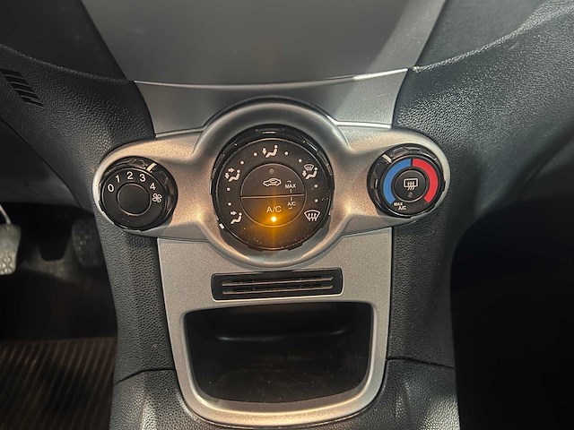 Ford fiesta 1.6 tdci eco. trend, 05-str-6 - afbeelding 3 van  7