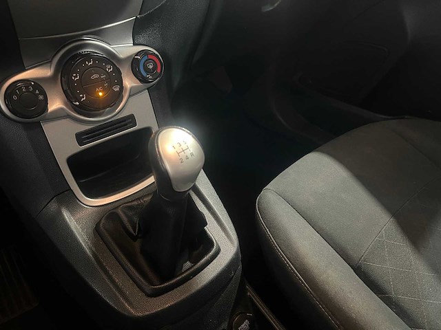 Ford fiesta 1.6 tdci eco. trend, 05-str-6 - afbeelding 4 van  7