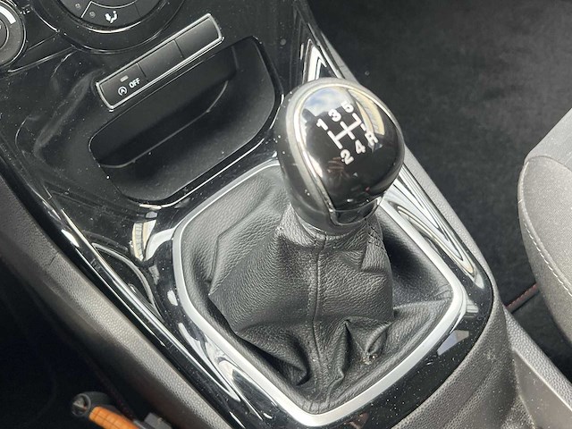 Ford fiesta 1.6 tdci lease titanium 2014 | 8-xnd-86 - afbeelding 13 van  26