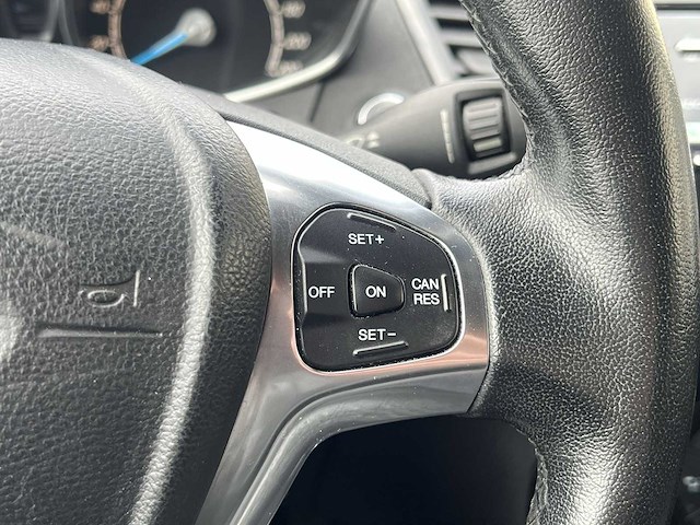 Ford fiesta 1.6 tdci lease titanium 2014 | 8-xnd-86 - afbeelding 23 van  26