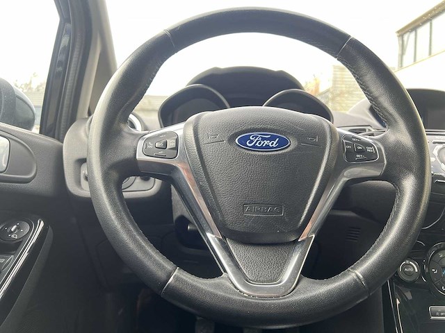 Ford fiesta 1.6 tdci lease titanium 2014 | 8-xnd-86 - afbeelding 5 van  26