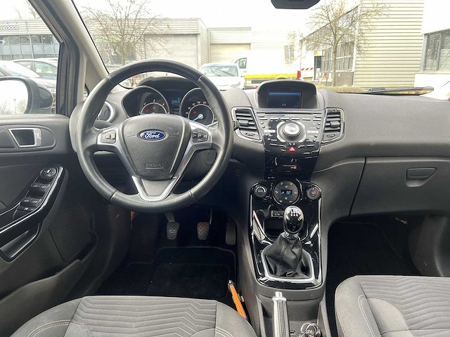 Ford fiesta 1.6 tdci lease titanium 2014 | 8-xnd-86 - afbeelding 25 van  26