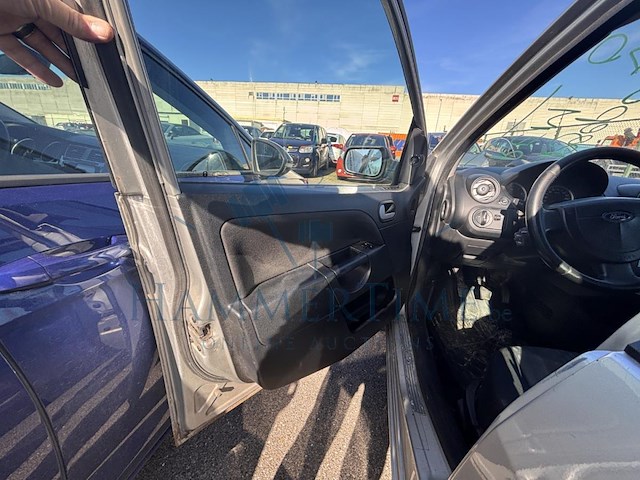 Ford fiesta, 2004 - afbeelding 25 van  27