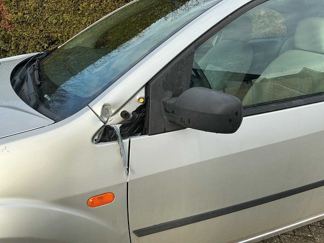 Ford fiesta 35-nb-nk - afbeelding 23 van  24