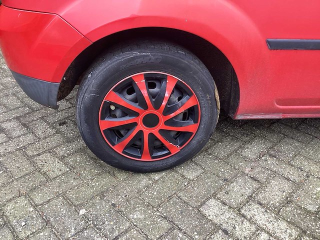 Ford fiesta 46-nf-xk - afbeelding 28 van  30