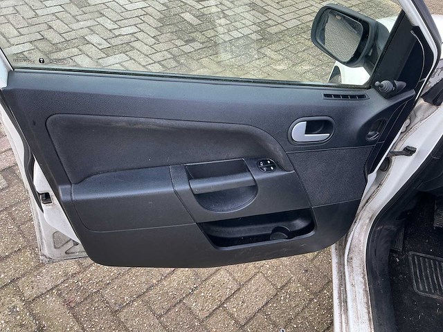 Ford fiesta 93-px-jg - afbeelding 11 van  25