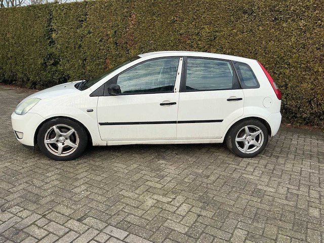 Ford fiesta 93-px-jg - afbeelding 23 van  25