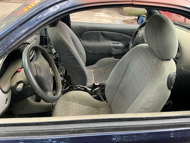 Ford fiesta personenauto - afbeelding 17 van  17