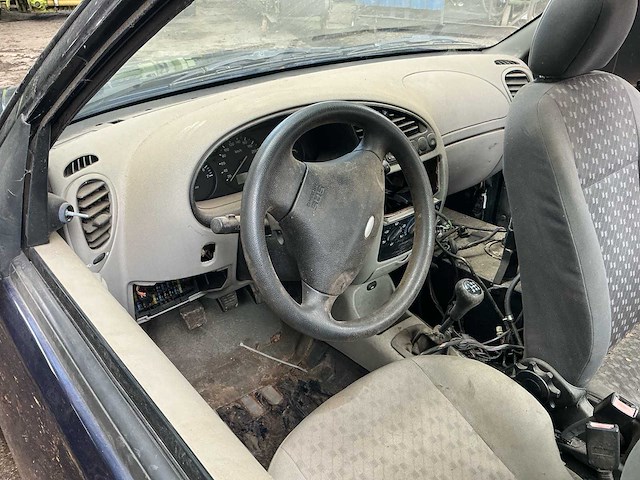 Ford fiesta personenauto - afbeelding 21 van  22