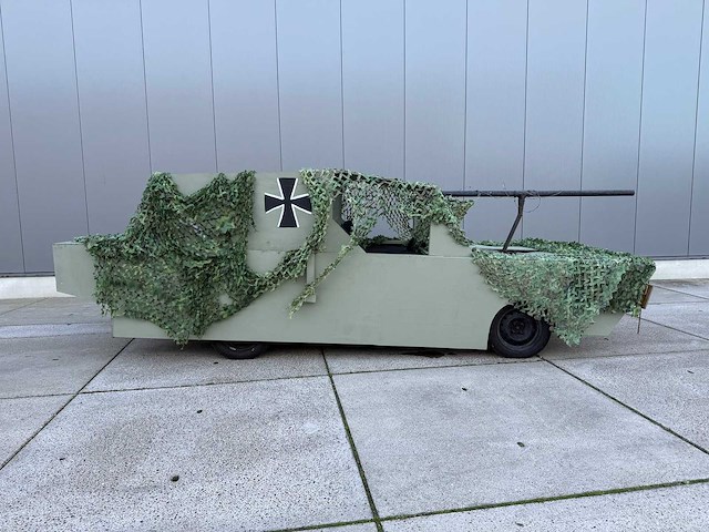 Ford focus - feestwagen - leger - afbeelding 2 van  7