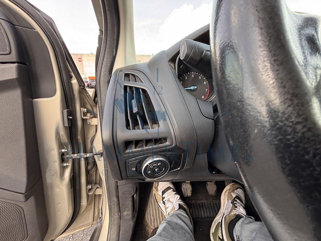 Ford focus 1 6 ti vct trend, 2016 - afbeelding 15 van  33