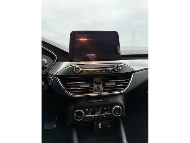 Ford focus 1.0 ecob. tit. bns *, g-146-zk - afbeelding 3 van  21