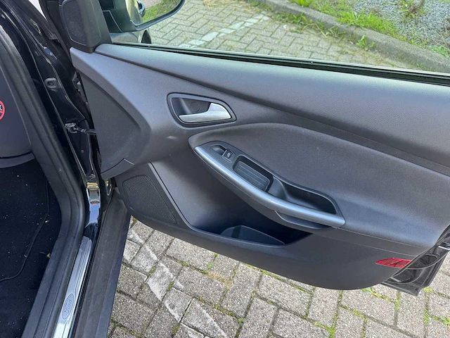 Ford focus 1.0 ecob. titanium, 95-xgb-9 - afbeelding 18 van  19