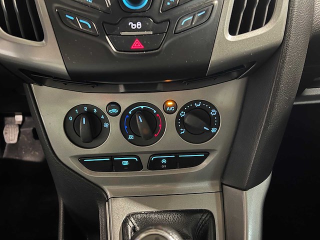 Ford focus 1.0 ecoboost trend, 8-krf-42 - afbeelding 5 van  17