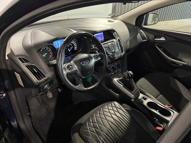 Ford focus 1.0 ecoboost trend, 8-krf-42 - afbeelding 17 van  17