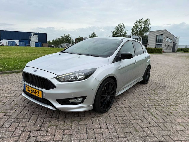 Ford focus 1.0 st line,* tg-841-z - afbeelding 1 van  21