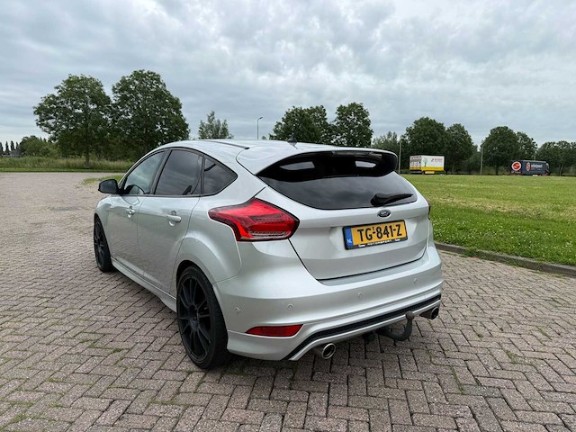 Ford focus 1.0 st line,* tg-841-z - afbeelding 16 van  21