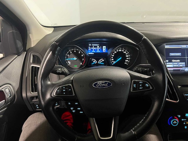 Ford focus 1.0 titanium, nh-098-s - afbeelding 2 van  13