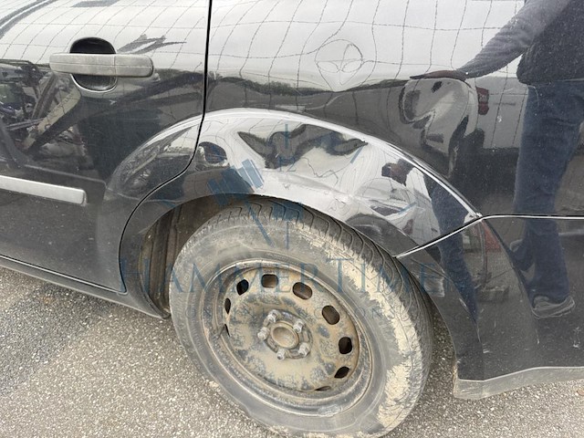 Ford focus 1.4i 16v ambiente, 2006 - afbeelding 24 van  32