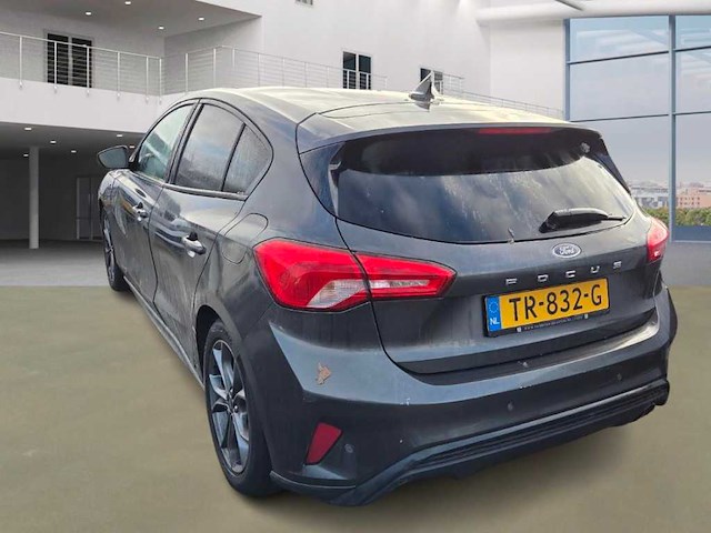 Ford focus 1.5 ecoblue st line business* tr-832-g - afbeelding 8 van  13