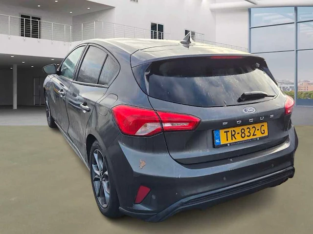 Ford focus 1.5 ecoblue st line business* tr-832-g - afbeelding 12 van  17
