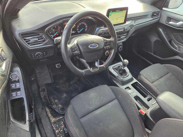 Ford focus 1.5 ecoblue st line business* tr-832-g - afbeelding 15 van  17