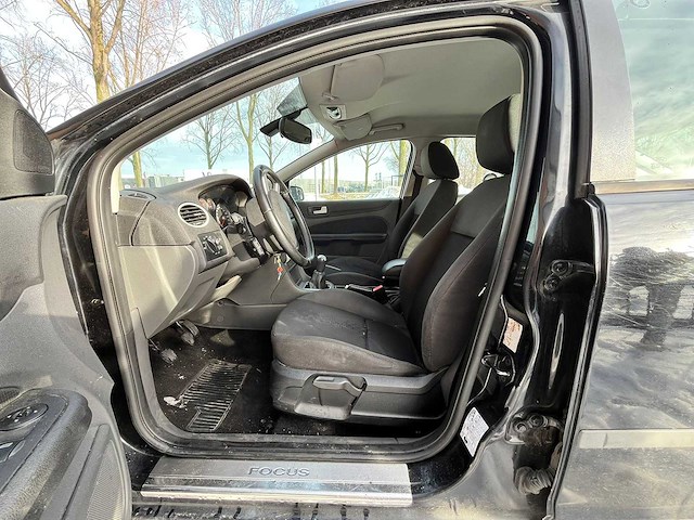 Ford focus 1.6-16v first edition, 55-rd-vb - afbeelding 12 van  14