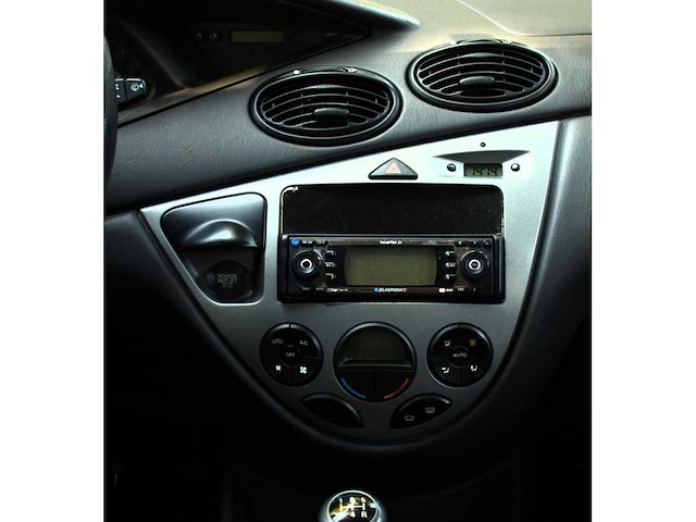 Ford focus 1.6-16v futura 2004 - afbeelding 3 van  22