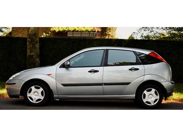 Ford focus 1.6-16v futura 2004 - afbeelding 16 van  22