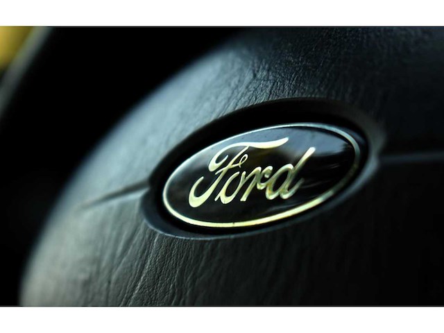 Ford focus 1.6-16v futura 2004 - afbeelding 5 van  26