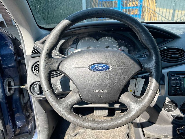 Ford focus 1.6-16v futura 2005 | 06-pz-tj - afbeelding 14 van  43