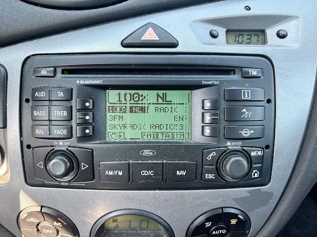 Ford focus 1.6-16v futura 2005 | 06-pz-tj - afbeelding 21 van  43