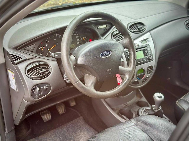 Ford focus 1.6 16v futura, 79-pg-nv - afbeelding 11 van  14