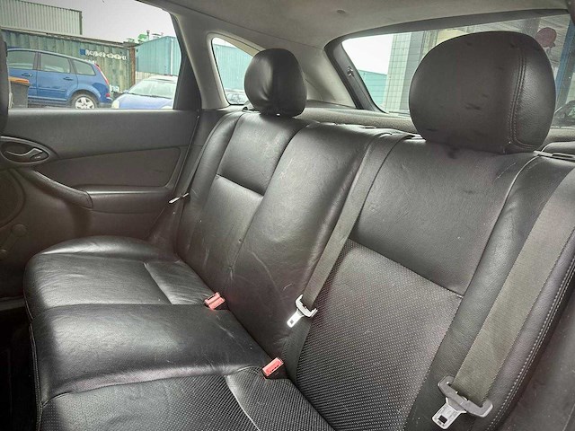 Ford focus 1.6 16v futura, 79-pg-nv - afbeelding 3 van  14