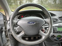 Ford focus 1.6 16v futura, 79-pg-nv - afbeelding 12 van  14