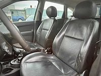 Ford focus 1.6 16v futura, 79-pg-nv - afbeelding 2 van  14