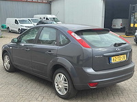 Ford focus 1.6-16v ghia 62-td-jb - afbeelding 5 van  10
