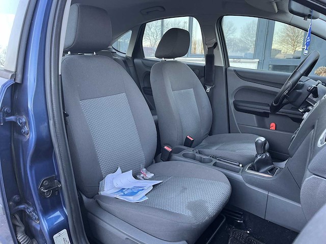 Ford focus 1.6-16v trend 2007 | 56-tx-hj - afbeelding 13 van  21