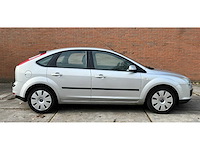 Ford focus 1.6-16v trend, 52-xb-td - afbeelding 17 van  19