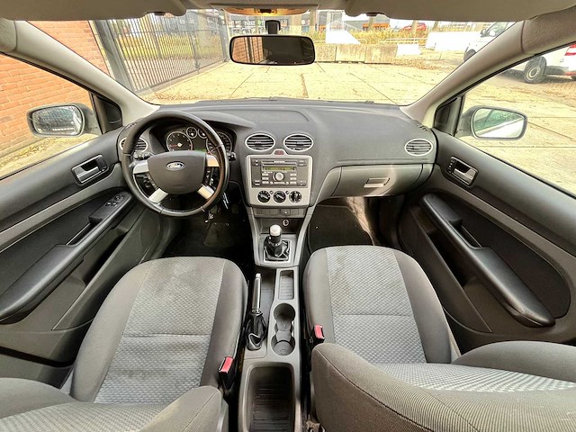 Ford focus 1.6-16v trend, 52-xb-td - afbeelding 2 van  19