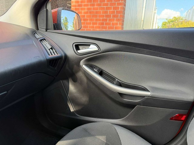 Ford focus 1.6 ecoboost trend , 97-sjv-6 - afbeelding 17 van  23