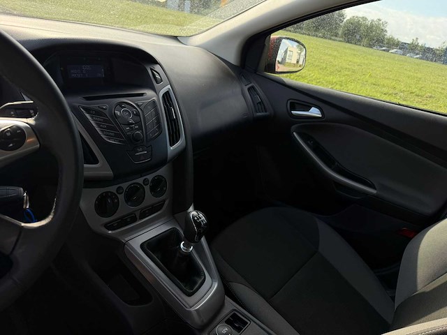 Ford focus 1.6 ecoboost trend , 97-sjv-6 - afbeelding 2 van  23