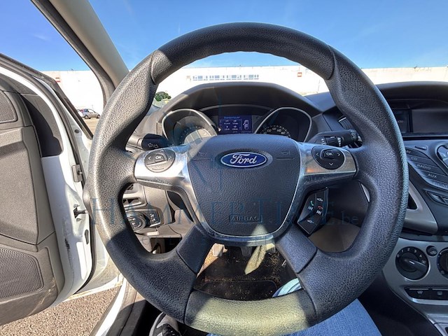 Ford focus 1.6 tdci econetic tech. trend, 2013 - afbeelding 10 van  31