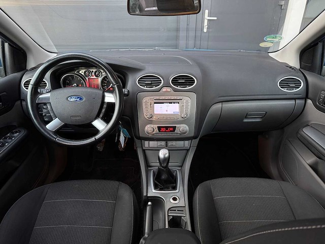 Ford focus 1.8 limited 2010 | 75-knd-5 iaw - afbeelding 13 van  33