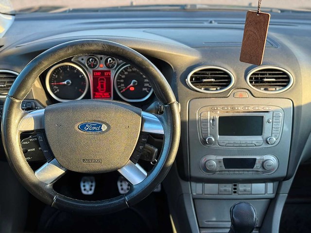 Ford focus 1.8 limited, 56-kft-1 - afbeelding 3 van  9