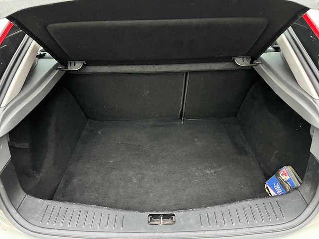 Ford focus 1.8 limited, 67-kll-8 - afbeelding 16 van  17