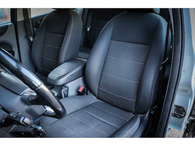 Ford focus 1.8 limited *, 93-khx-6 - afbeelding 2 van  9
