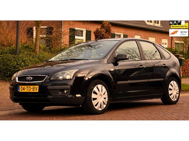 Ford focus 2.0-16v rally edition 2006 - afbeelding 1 van  20
