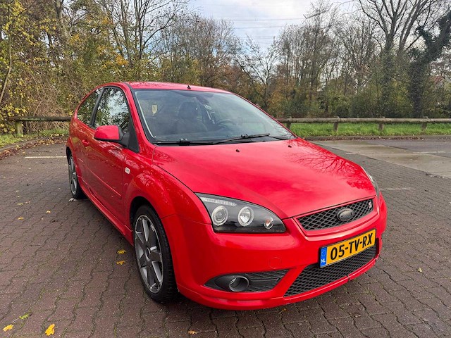 Ford focus 2.0-16v st sport 05-tv-rx - afbeelding 35 van  36