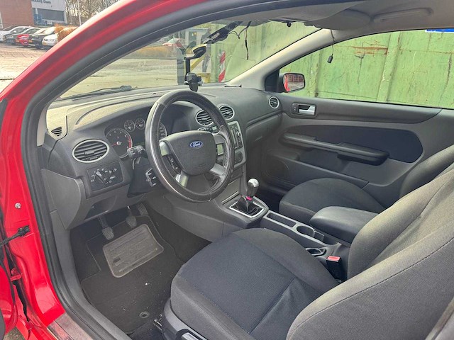 Ford focus 2.0-16v st sport 05-tv-rx - afbeelding 20 van  36